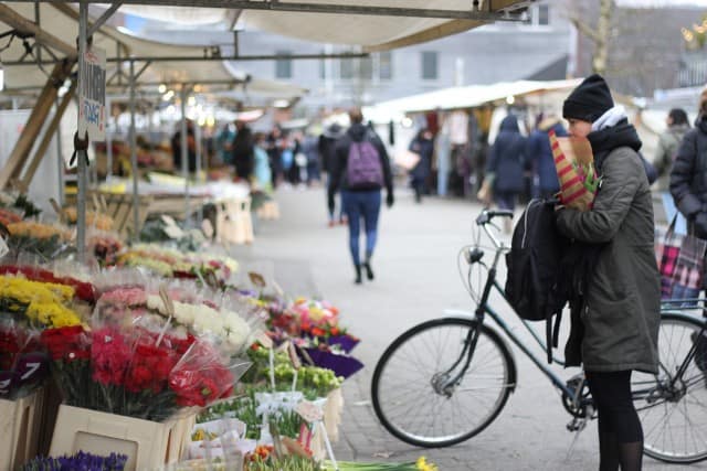 The Hidden World of London’s Morning Markets – Sept 2017 Mayfair House